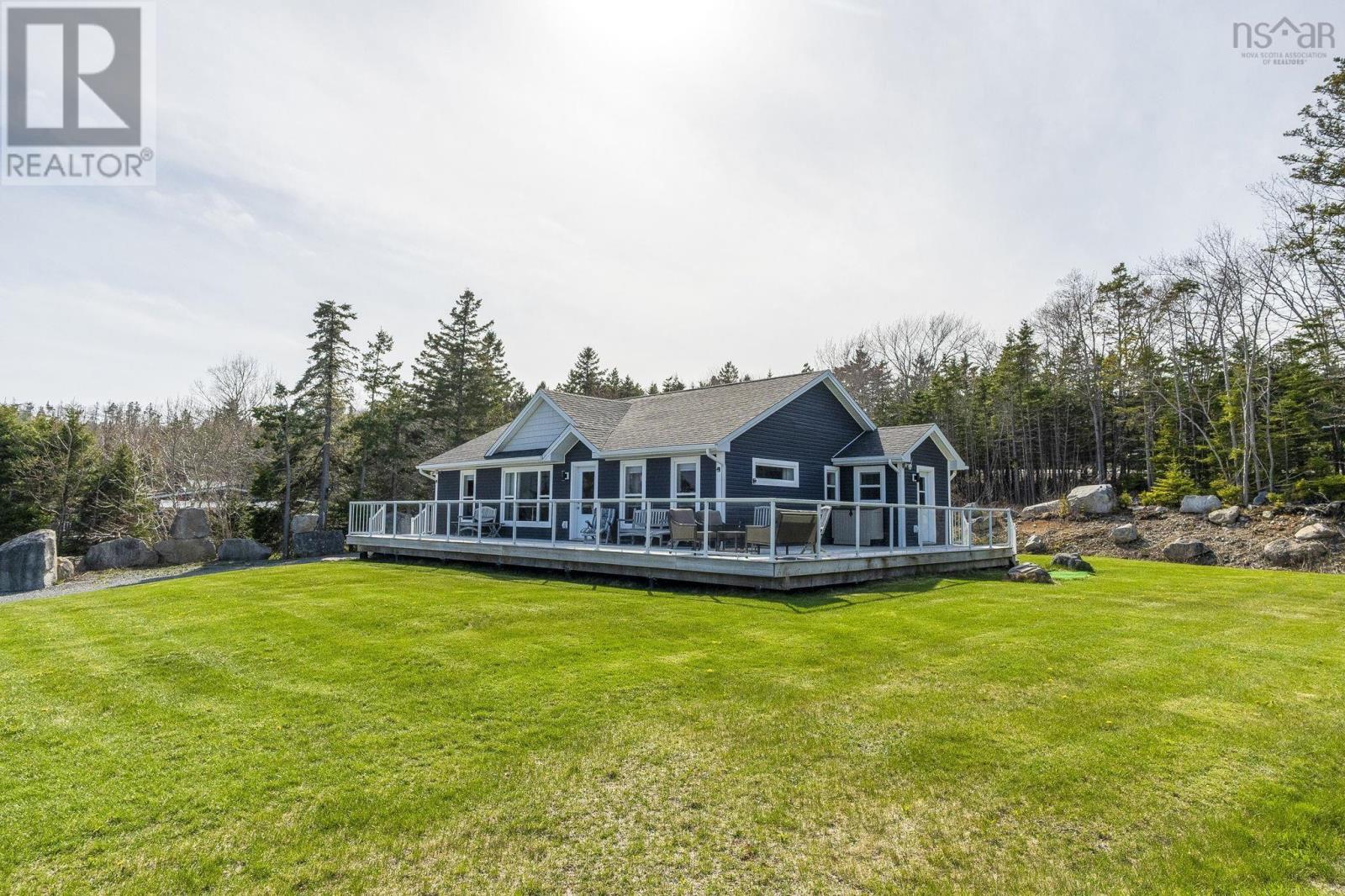 27 Prospect Bay Road - 2