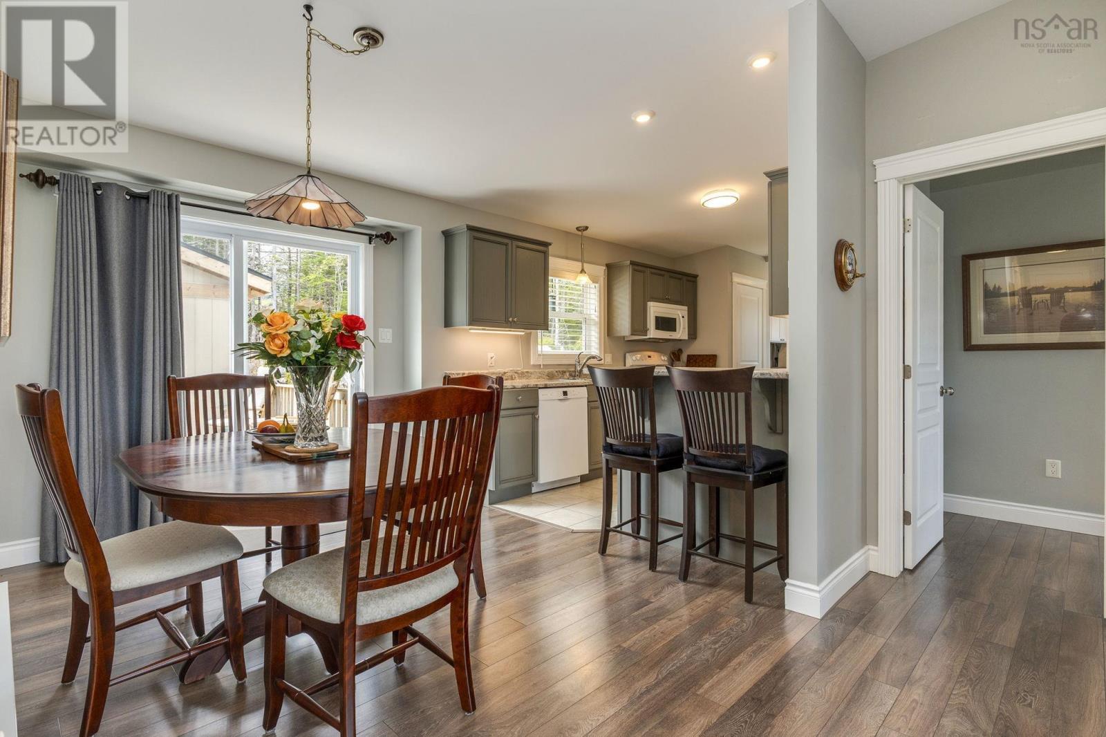 27 Prospect Bay Road - 8