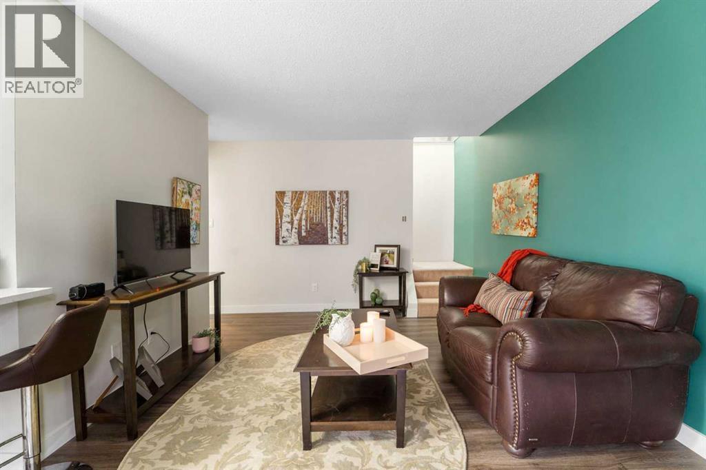 #39 3519 49 Street NW - 17