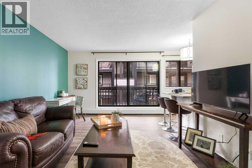 #39 3519 49 Street NW - 16