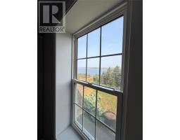 36 Main Road thumbnail 16