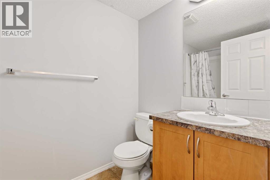 #2323 700 Willowbrook Road NW - 15