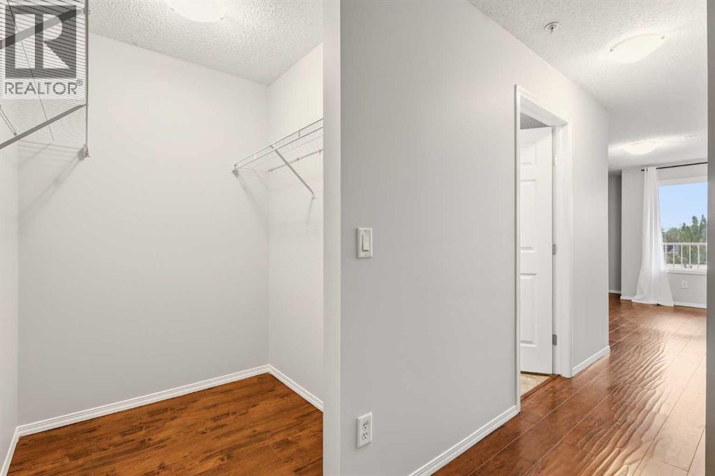 #2323 700 Willowbrook Road NW - 9