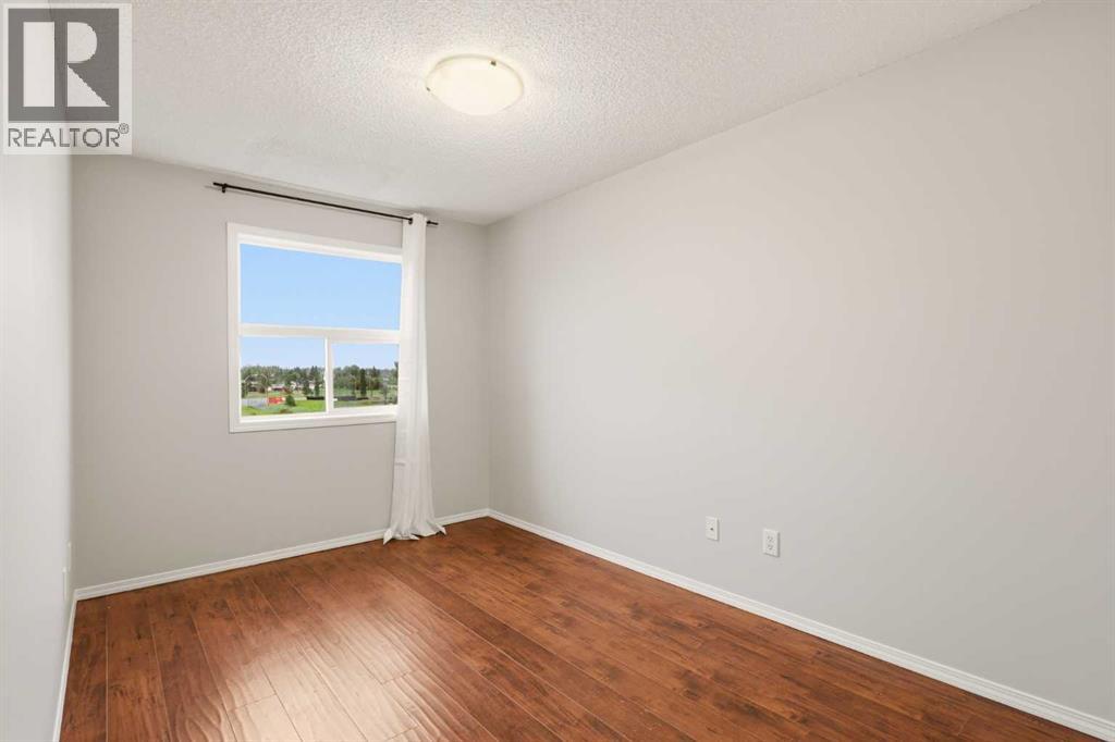 #2323 700 Willowbrook Road NW - 13