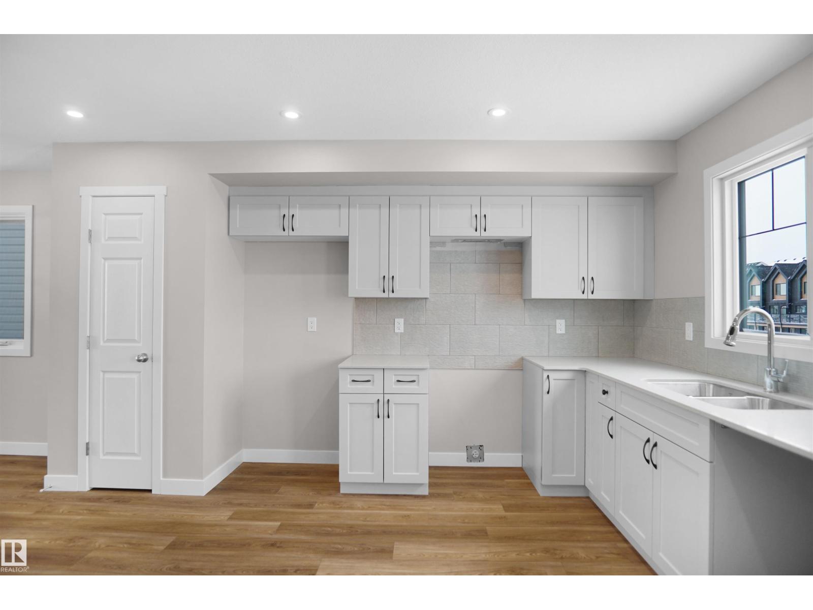 5123 River's Edge WY NW - 17