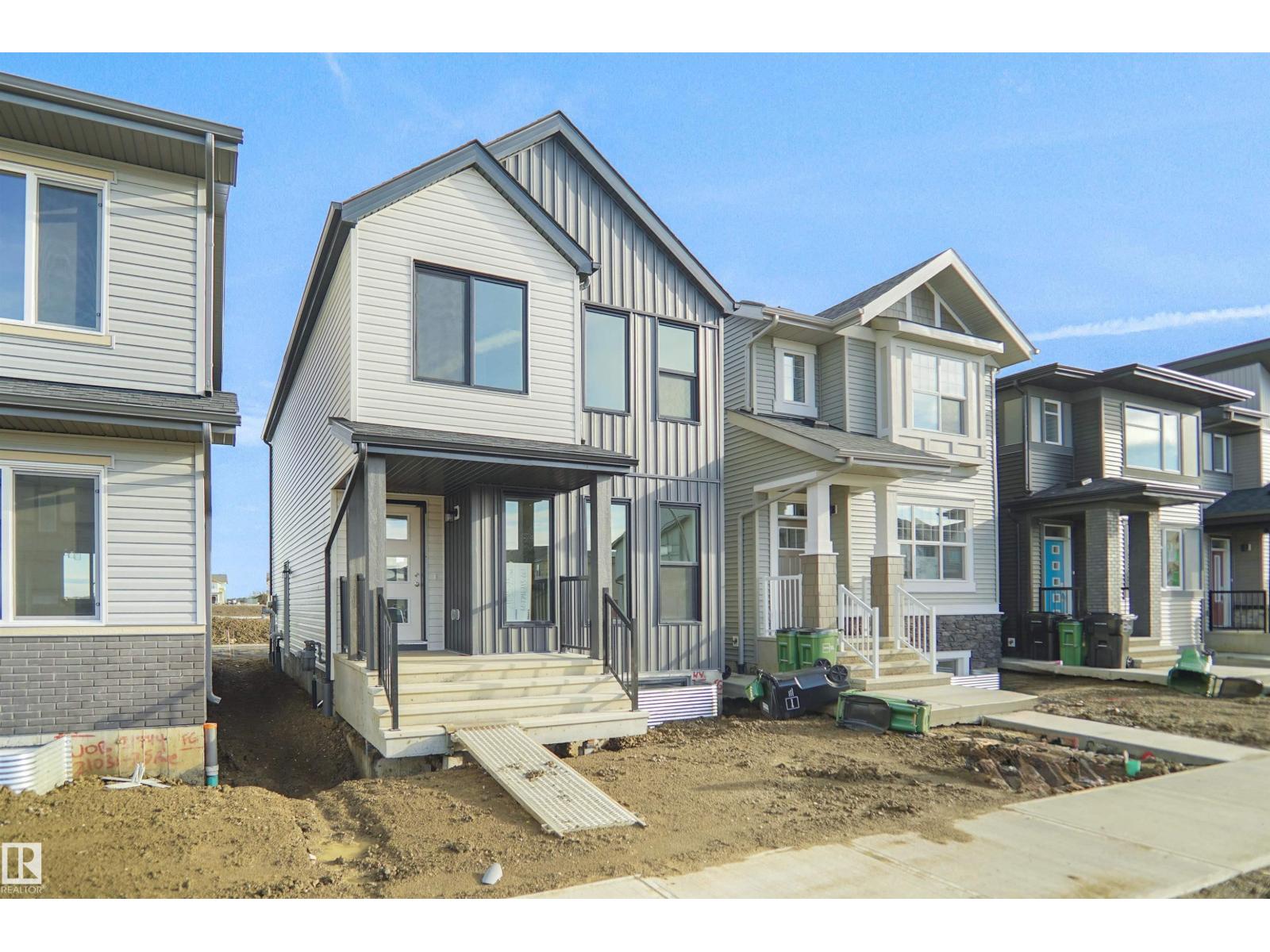 21035 25 AV NW - 3
