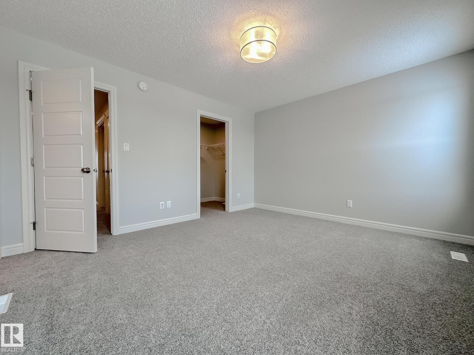 21031 25 AV NW - 15