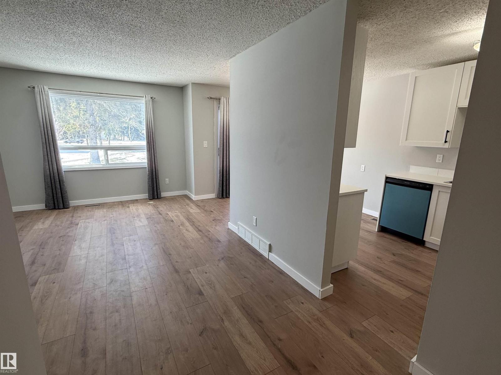 10654 BEAUMARIS RD NW - 8