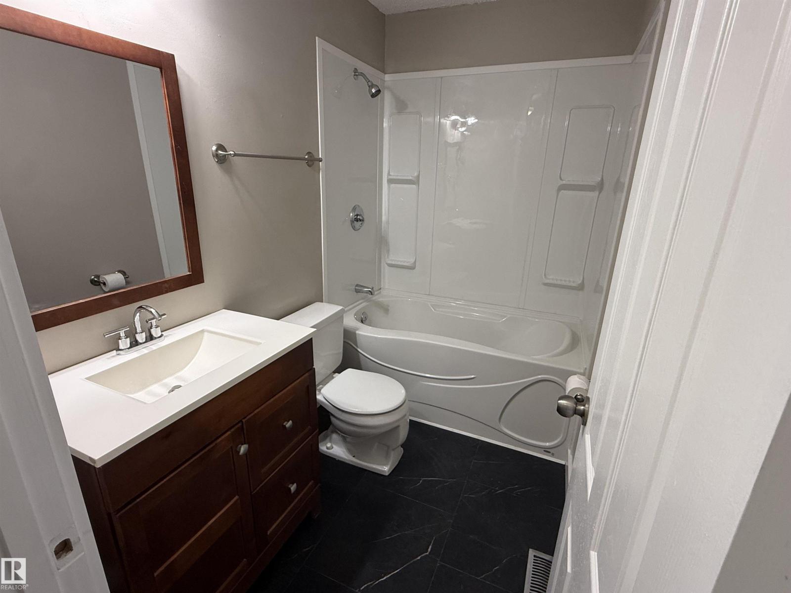 10654 BEAUMARIS RD NW - 18
