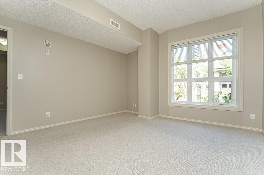 #302 11103 84 AV NW - 17