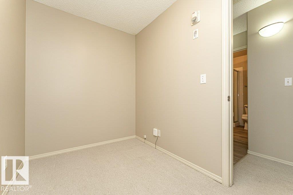 #302 11103 84 AV NW - 23