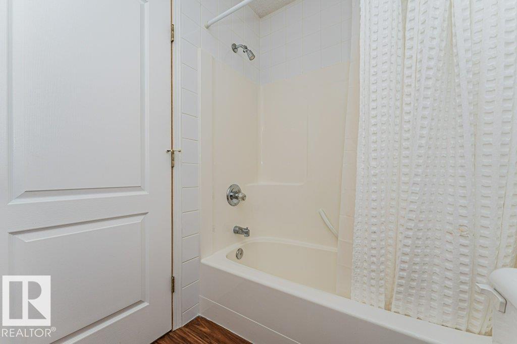 #15 901 NORMANDY DR - 12