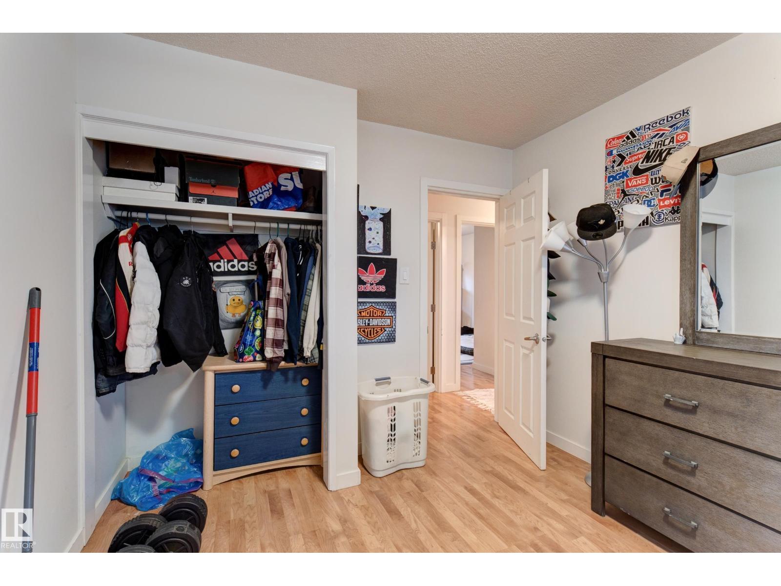 13211 77 ST NW - 23