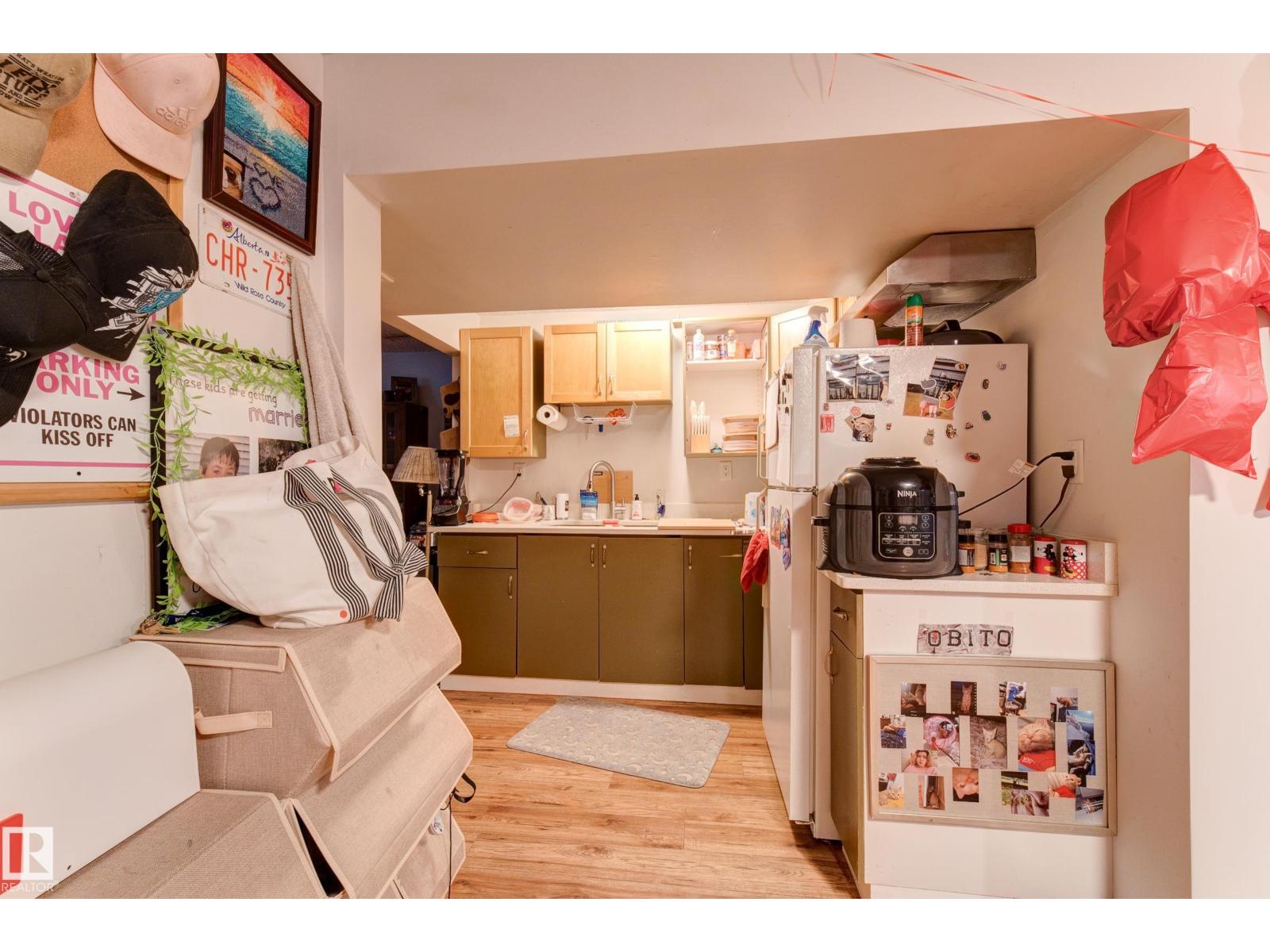 13211 77 ST NW - 30