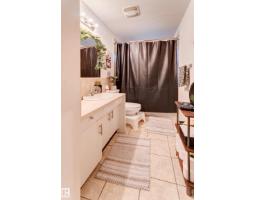 13211 77 St Nw, Edmonton, AB T5C1C8 Photo 21