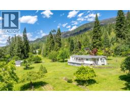 12655 Hepher Road, Boswell, BC V0B1A4 Photo 23