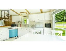 Kitchen - 12655 Hepher Road, Boswell, BC V0B1A4 Photo 8