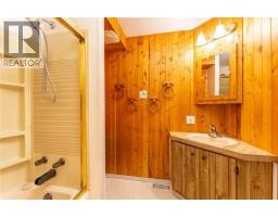12655 Hepher Road, Boswell, BC V0B1A4 Photo 12