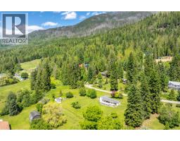 12655 Hepher Road, Boswell, BC V0B1A4 Photo 29