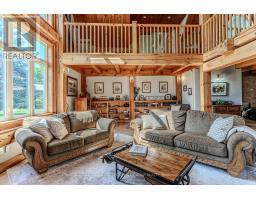 Great room - 8464 6th Line, Essa, ON L0M1T0 Photo 7