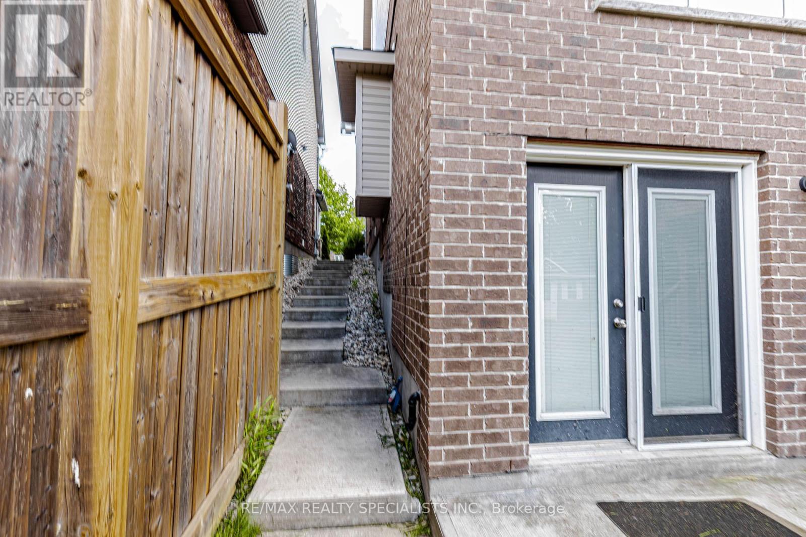 117 NORMA CRESCENT - 36