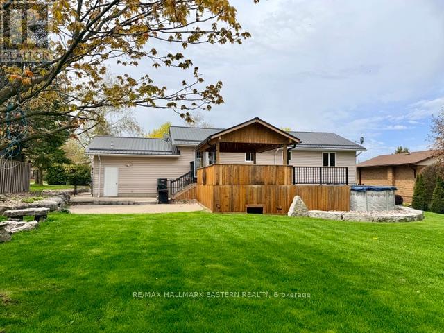 28 GRANT DRIVE - 12