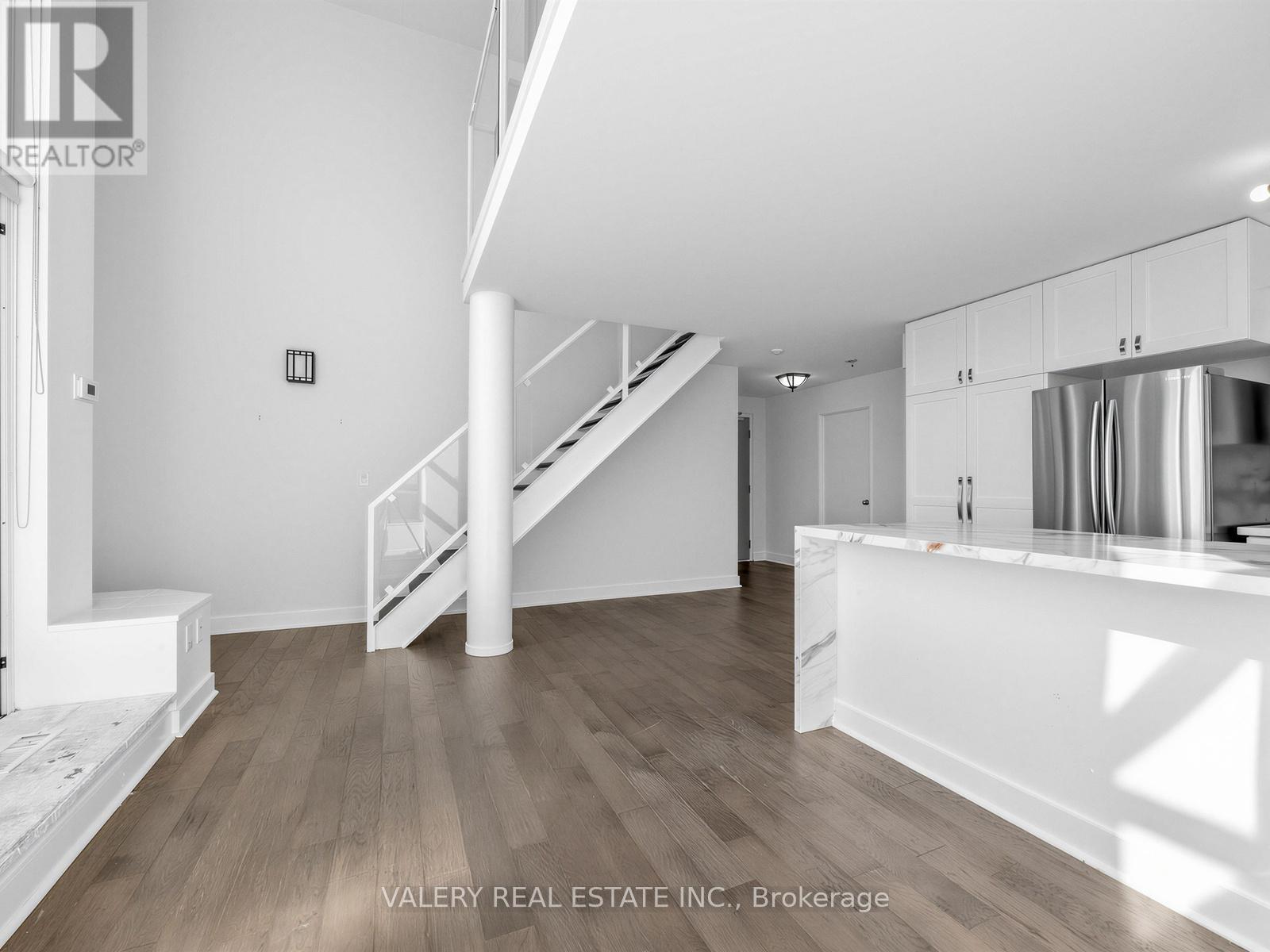 #827 250 MANITOBA STREET - Image 6