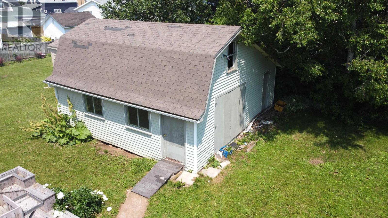 479 Sheen Street - 18