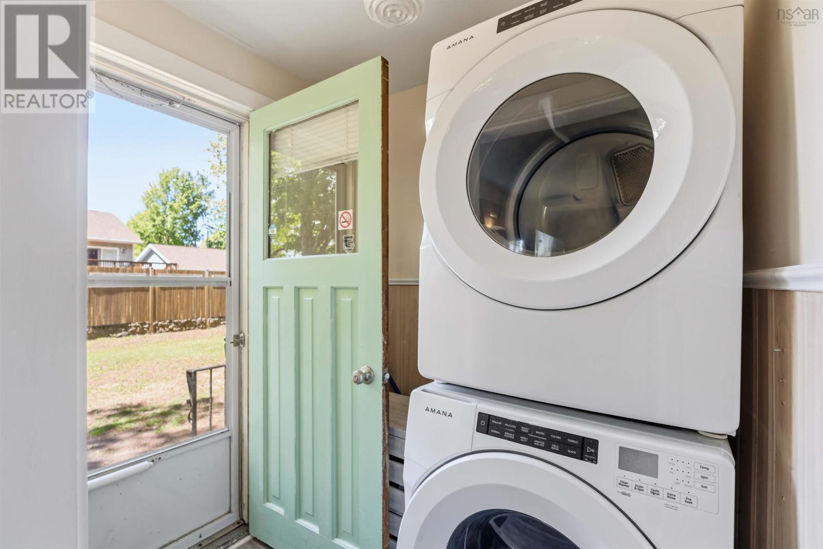 998 Maple Avenue - 29
