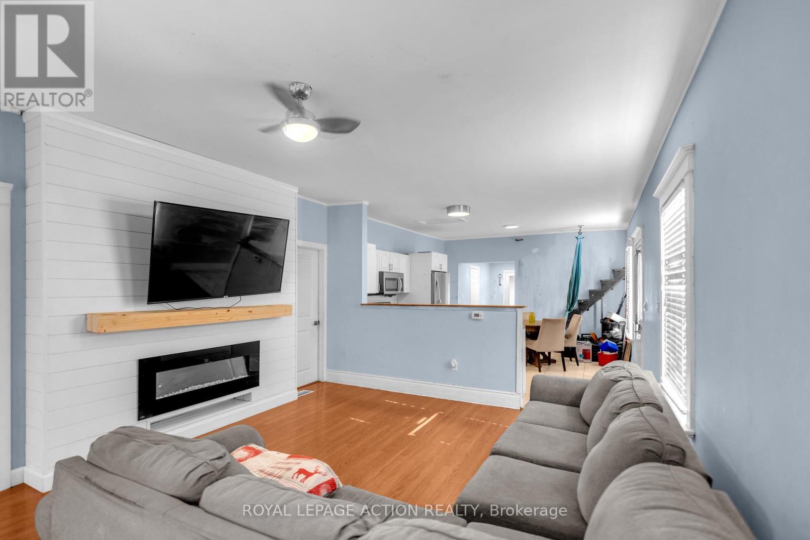 55 ABERDEEN AVENUE - 4