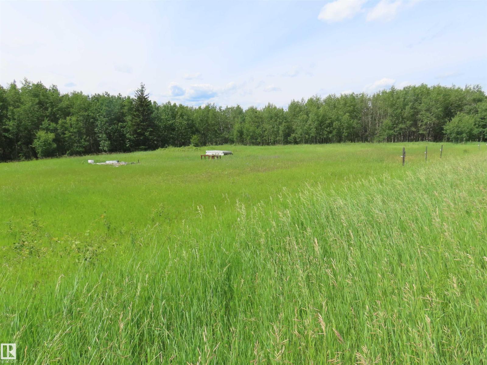 7227 TWP ROAD 560 - 22