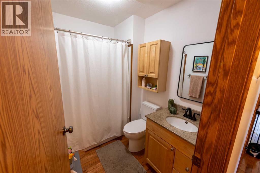 1022 10 Avenue - 14