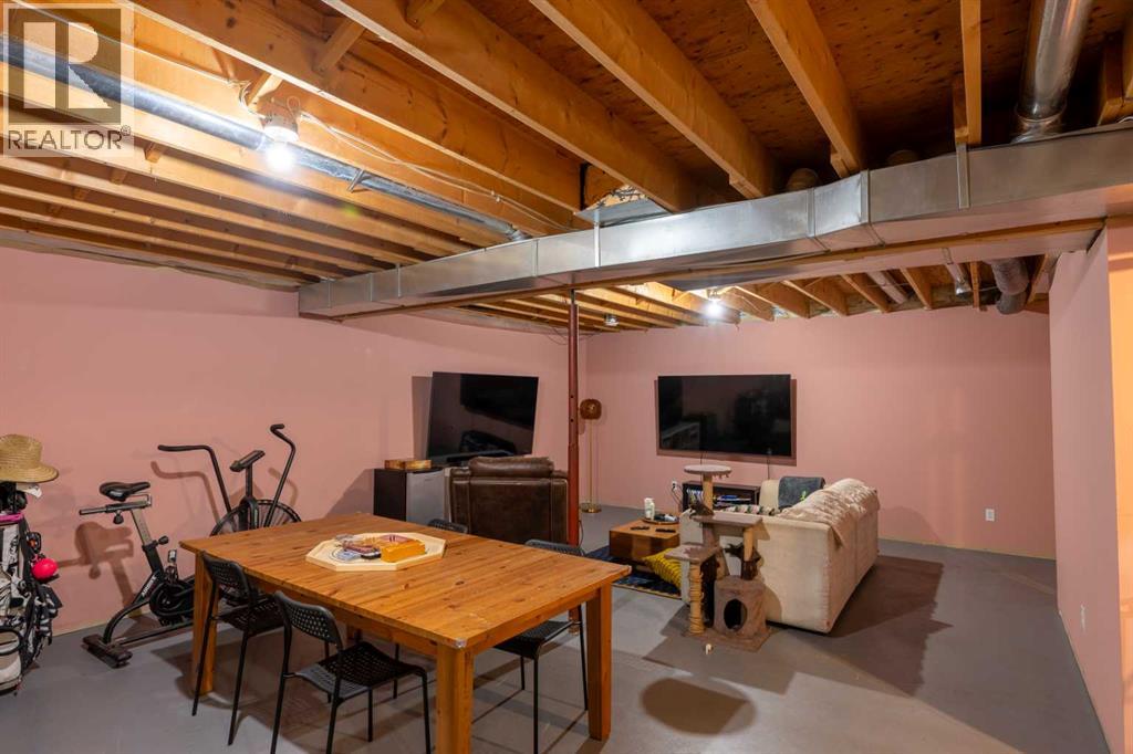 1022 10 Avenue - 15