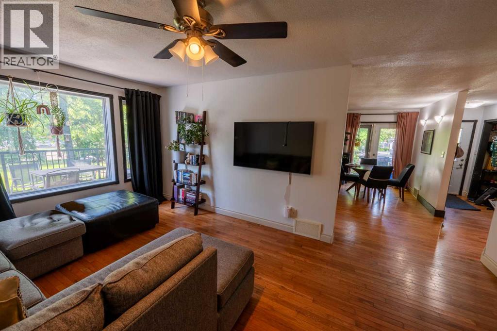 1022 10 Avenue - 7