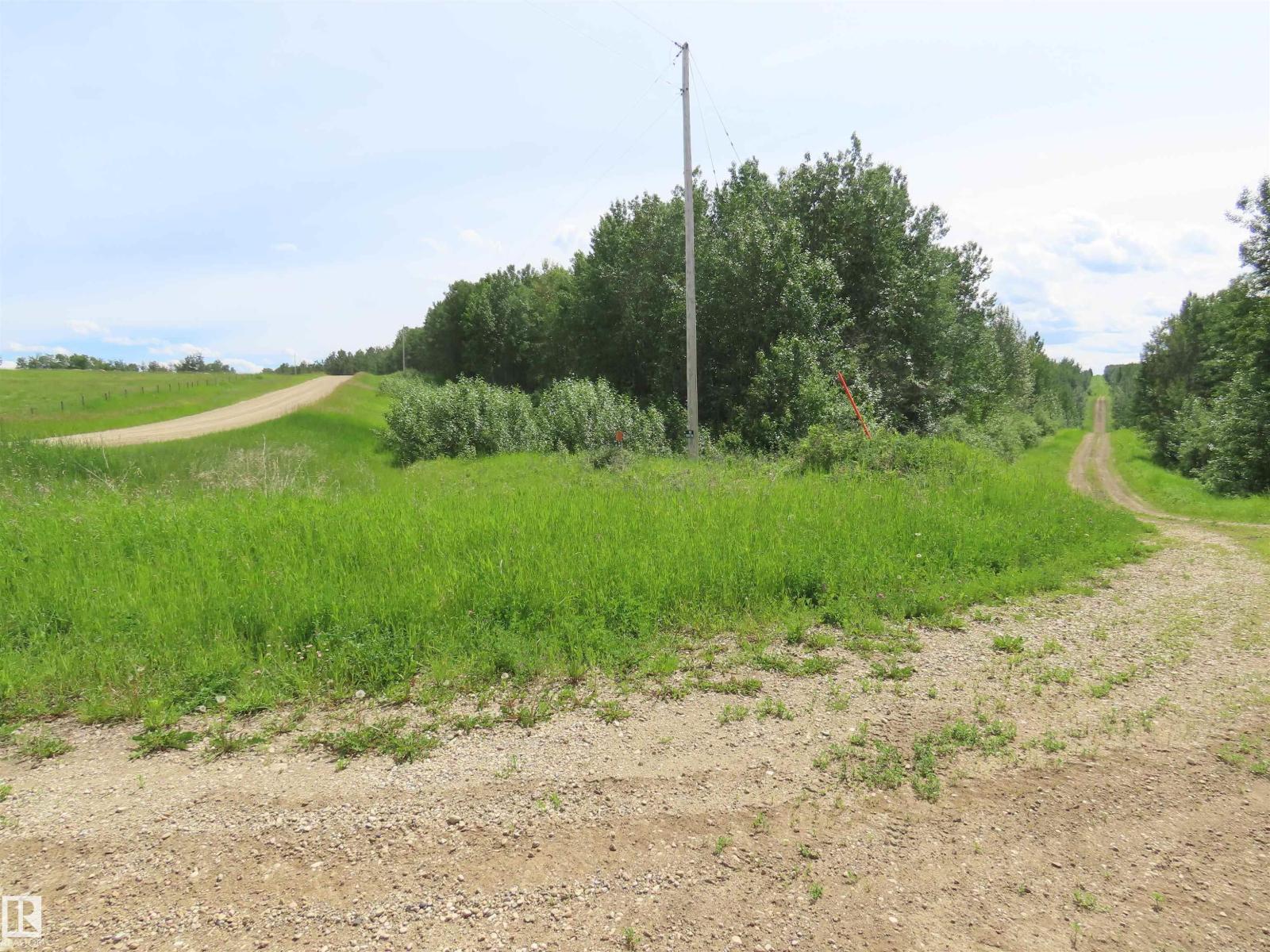 7227 TWP ROAD 560 - 23