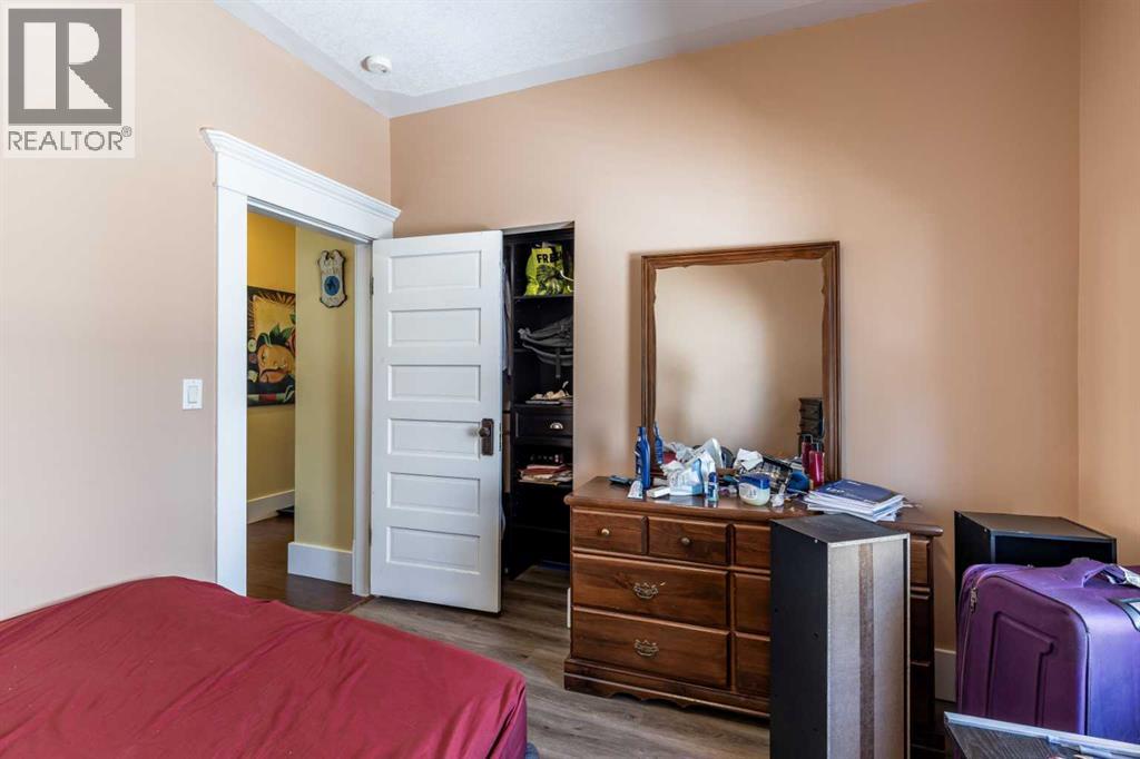 1061 Ross Street SE - 24