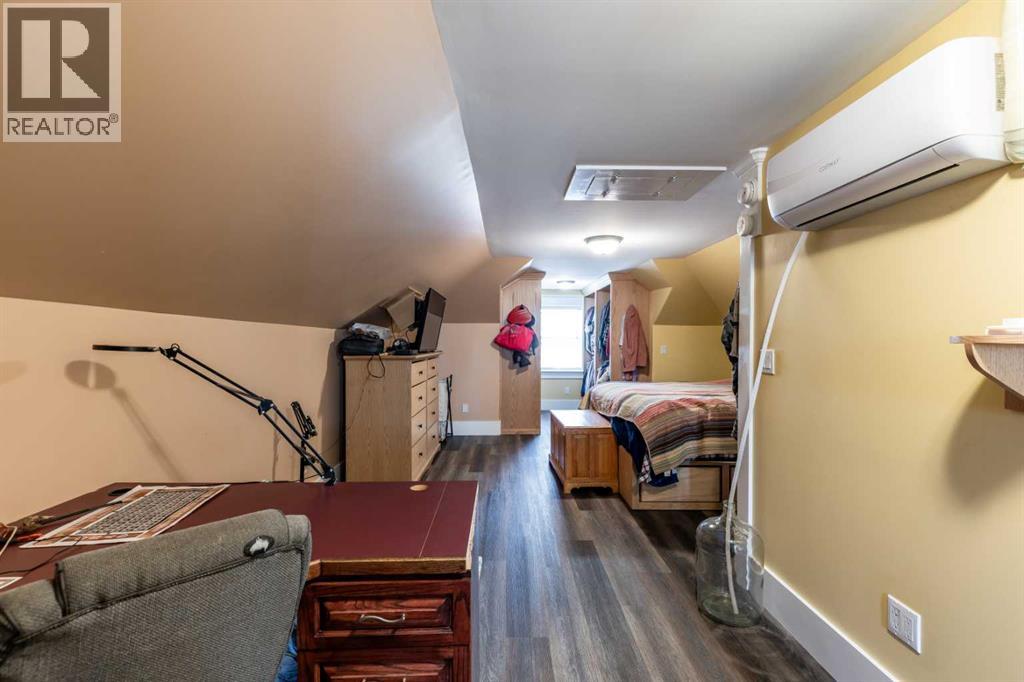 1061 Ross Street SE - 31