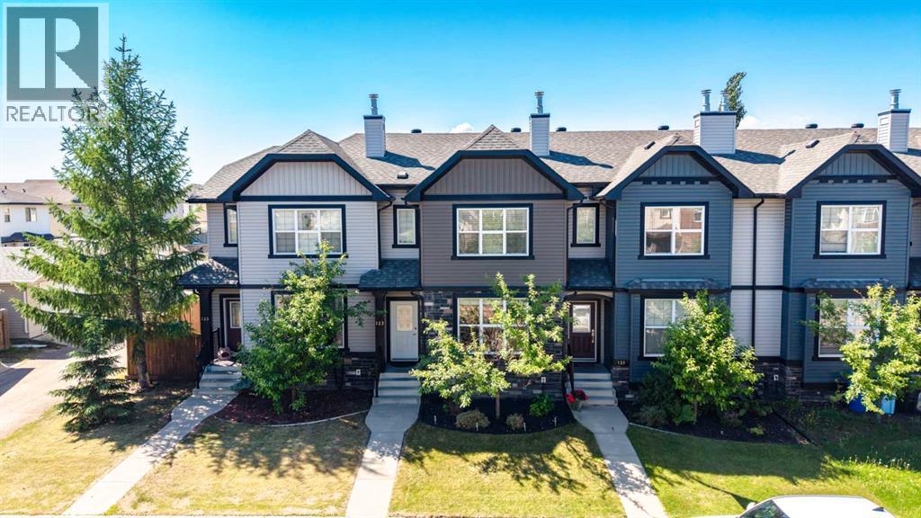 123 Sandpiper Road, Fort McMurray