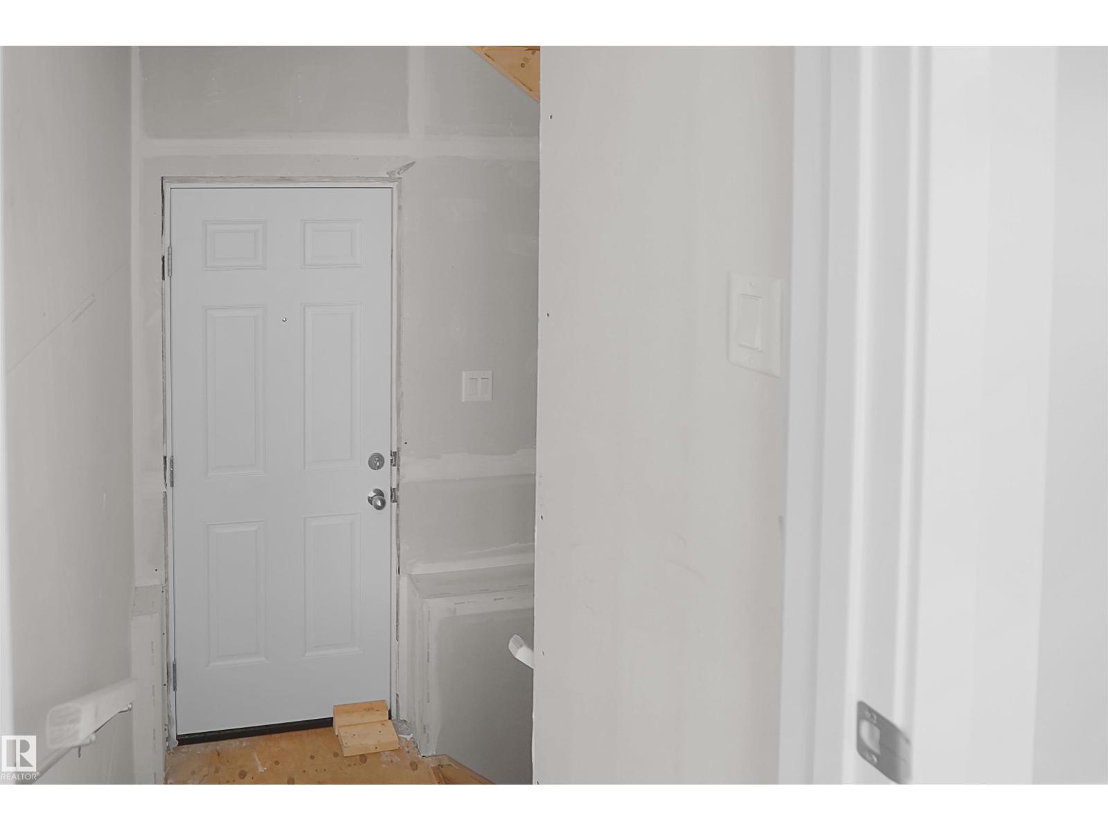 21027 25 AV NW - 24