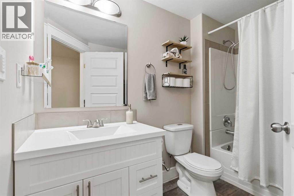 123 Sandpiper Road, Fort McMurray