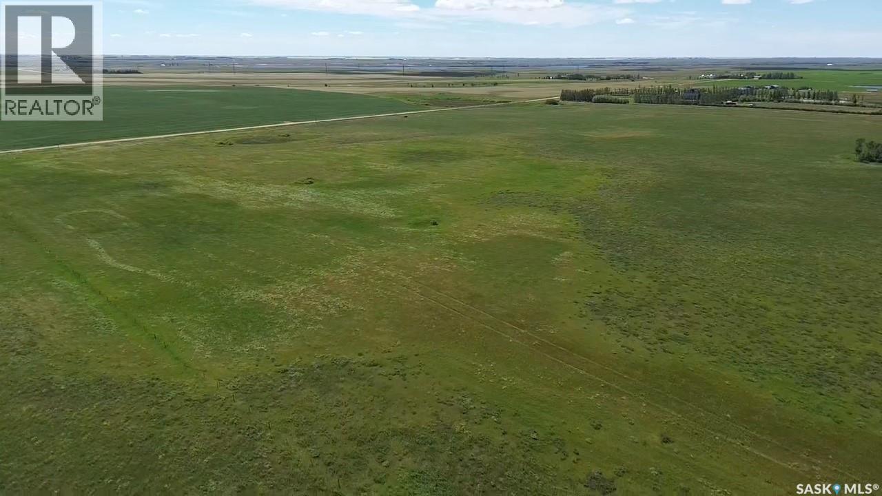 Krueger Hay Land - Highway 39 - SE-6-3-8-W2, Estevan Rm No. 5 Saskatchewan — photo 4