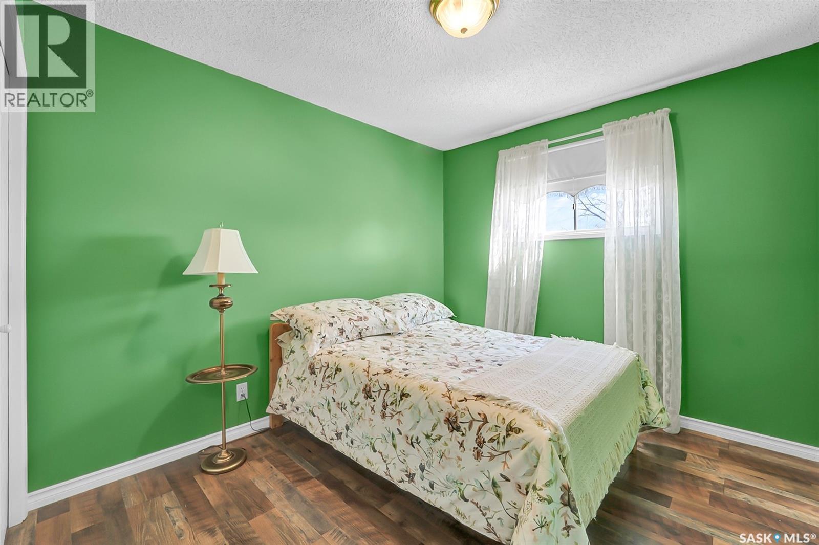 703 Candle COURT - 22