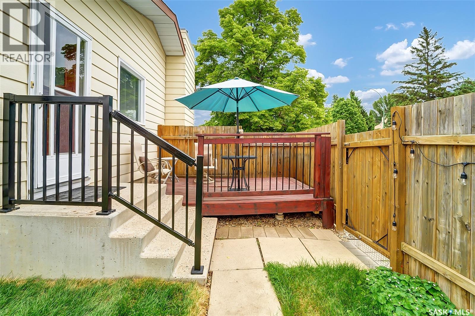 703 Candle COURT - 44
