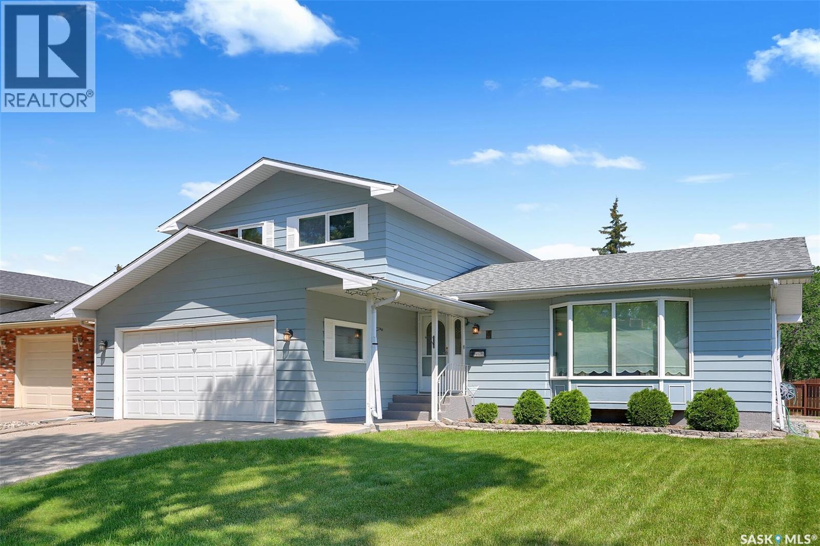 4 Groome AVENUE - 1