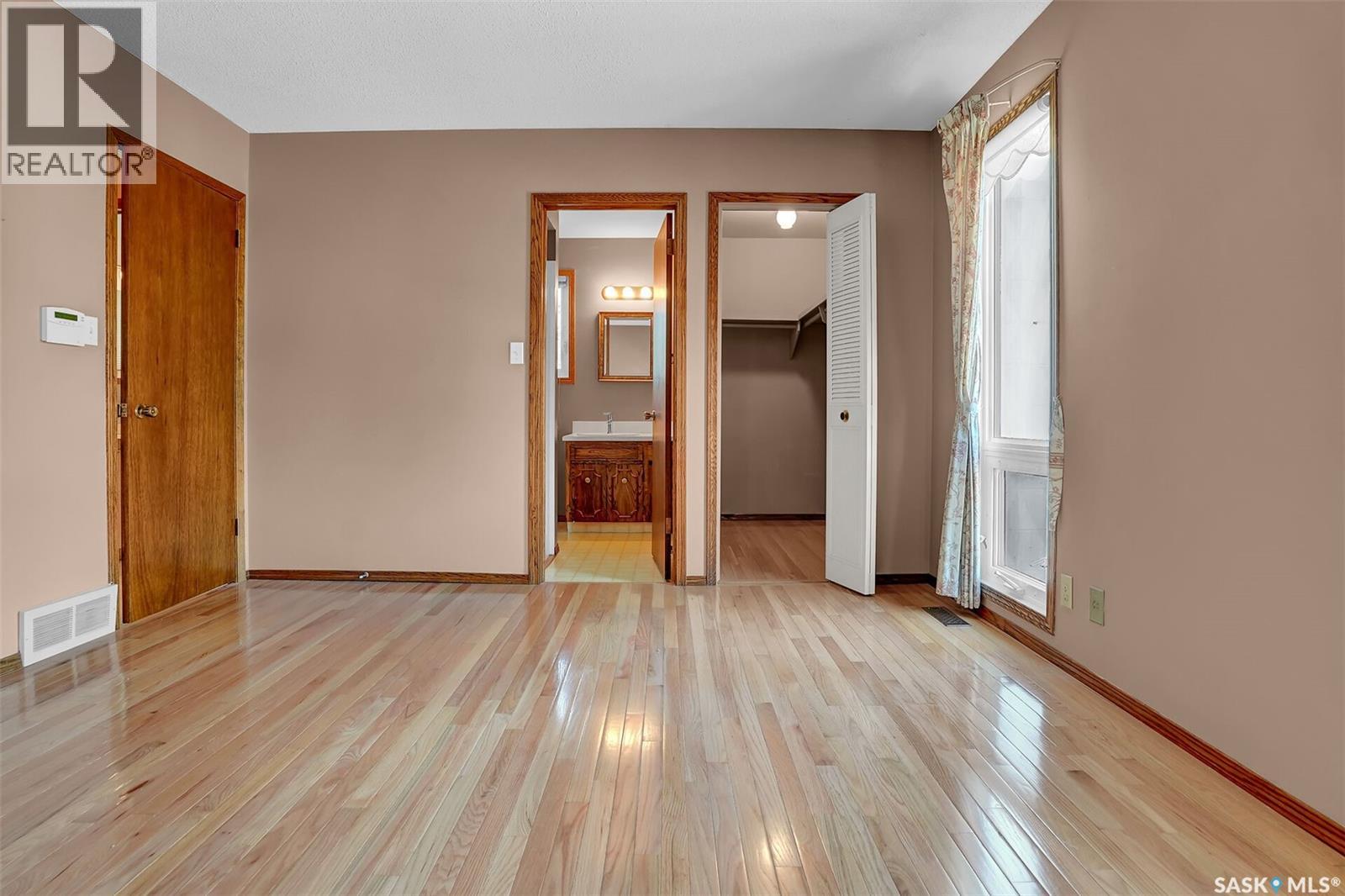 4 Groome AVENUE - 27
