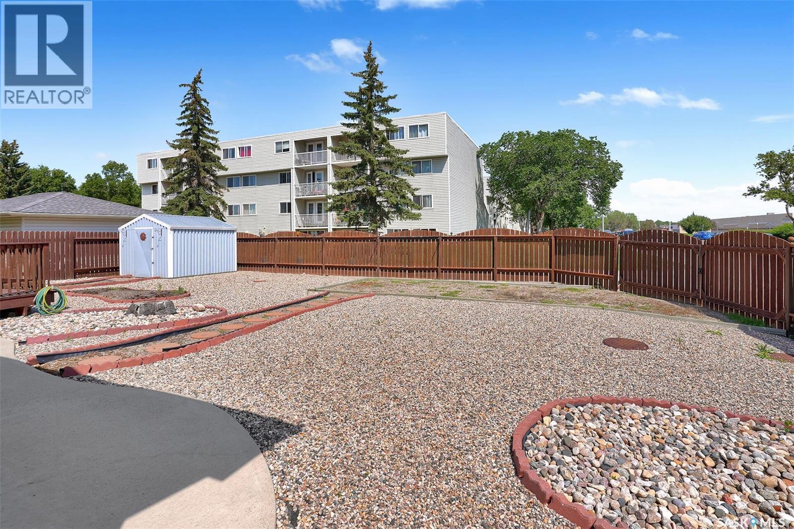 4 Groome AVENUE - 48