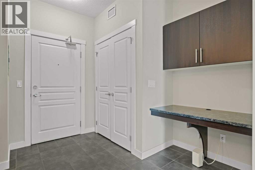 #408 2300 Evanston Square NW - 7