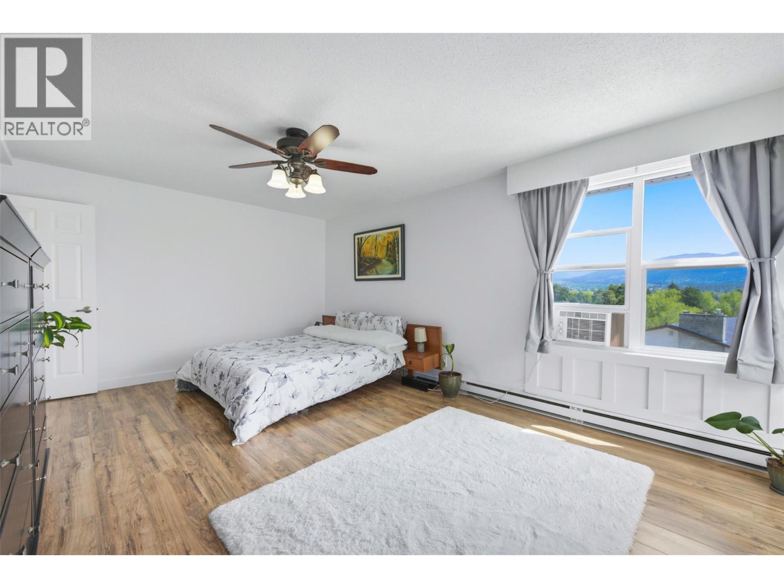 #33 3800 40 Avenue - 23
