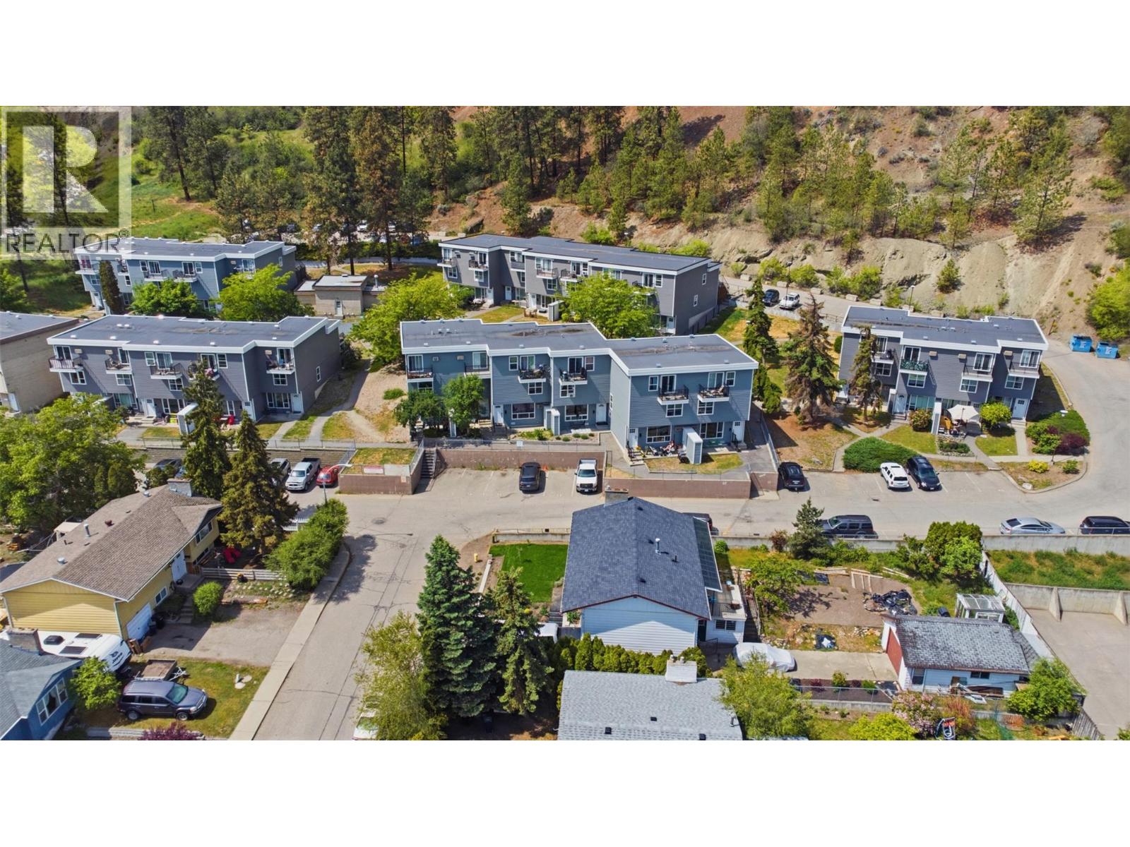 #33 3800 40 Avenue - 25