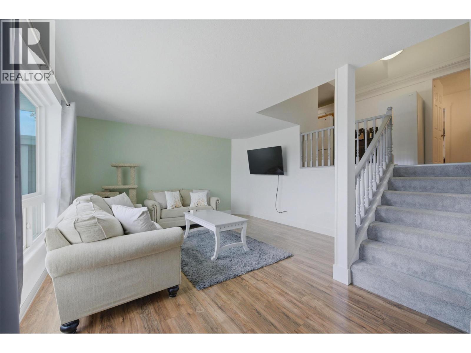 #33 3800 40 Avenue - 5